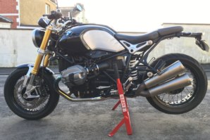 BMW R nineT on abba paddock stand lift (left side)